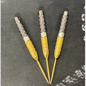 Target Darts Cult Envy 03