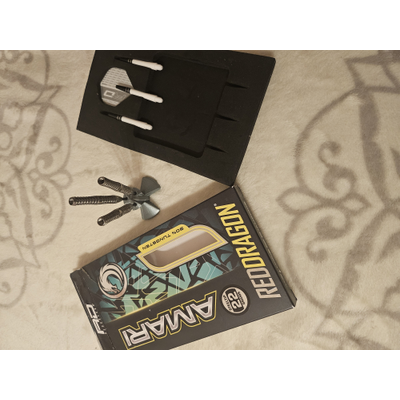 Neu Setup Red Dragon Amari 22g Steeldart Dart Griffmulde