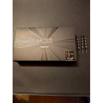 Unicorn James Wade Noir Steeldarts