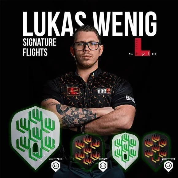 L Flight, Lukas Wenig